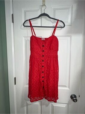 Three Hearts Coral Lace Button-Front Spaghetti Strap Dress